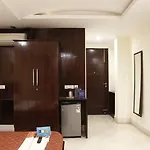 Fabhotel Golf Course Road
