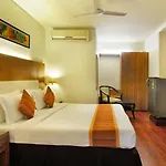 Hotel Crossroads