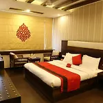Maxfort Huda City Centre