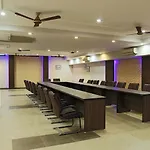 Fabhotel Cyber City
