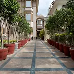 Mint Cyber Suites