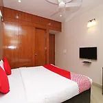 Oyo 13059 Ruby Residency