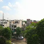 Oyo 6835 Green Residency