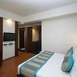 Edition O 30043 Yellow White Residency