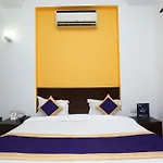 Oyo 11381 Corple Stays