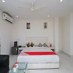 Oyo 12346 Siris Inn