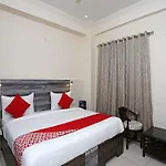 Oyo 14444 Jmk House