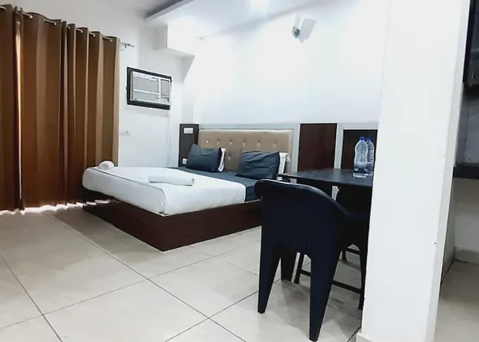 Hotel Singh Residency Medanta
