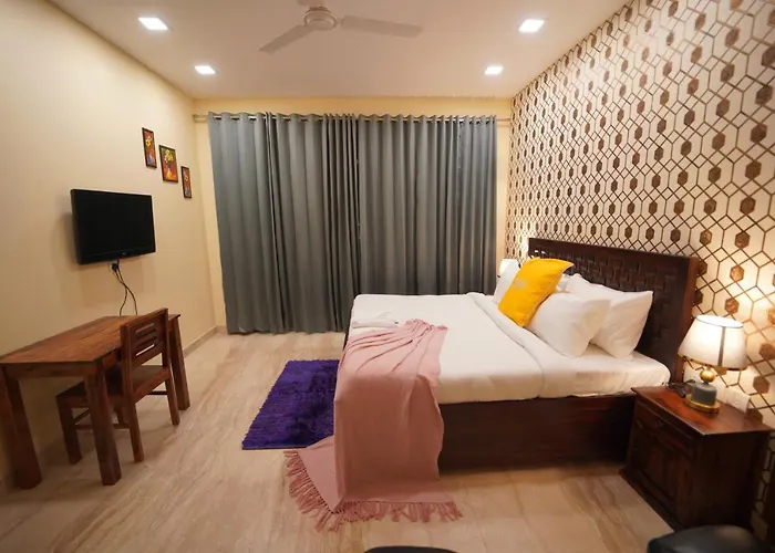 Luxury 3Bhk Service Apartment -Golf Course Road, Gurgaon