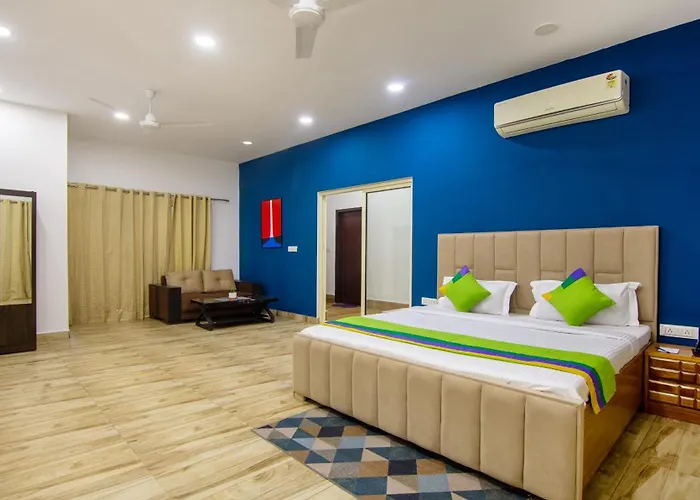 Treebo Flxho Trio, Medanta Medicity Gurgaon