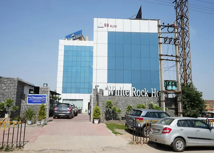 White Rock Hotel