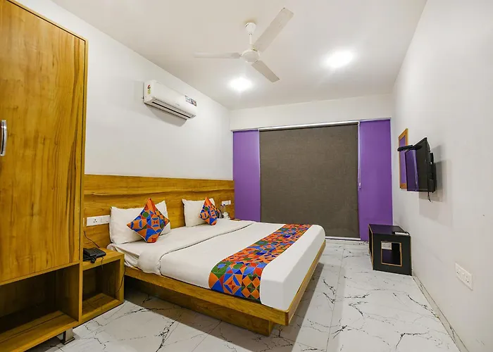 Fabhotel Gazelle Inn I