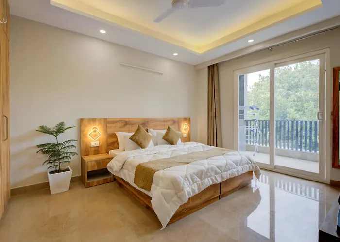 The Lodgers Luxury 1 Bhk Serviced Apartment Near Golf Course Road Gurugram