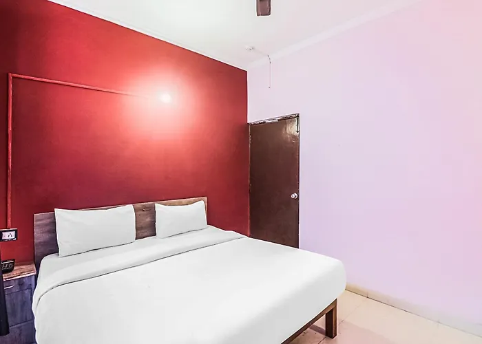 Hotel O Avni Residency