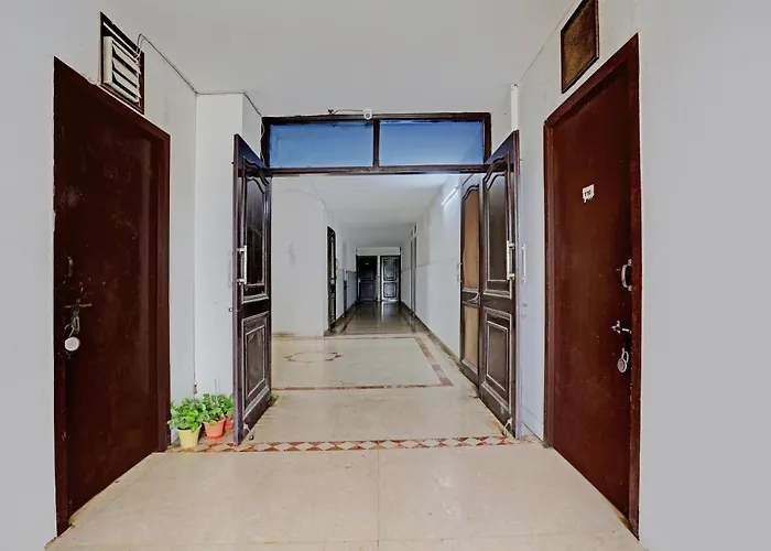 Hotel O Naveen Stay