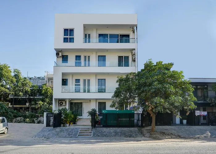 Aamantran Residency Hotel, Sohna Road, Sector 49, Gurugram