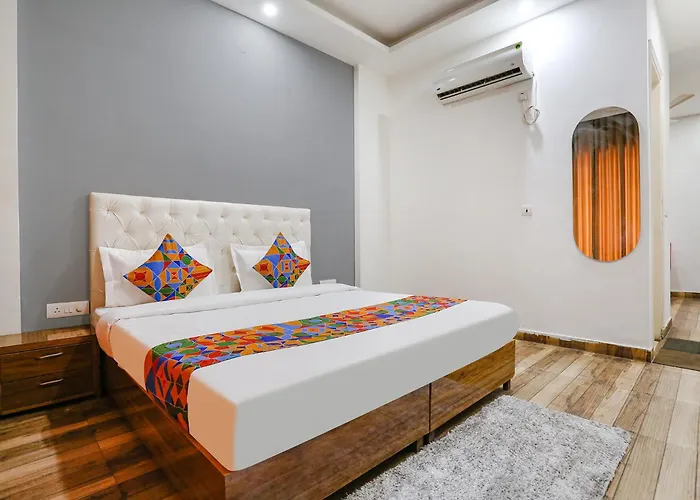 Fabhotel Sky Rise Inn