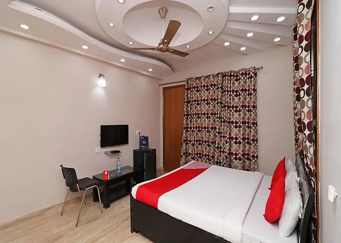 Oyo 13059 Ruby Residency