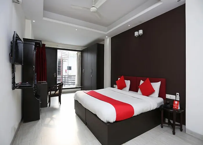 Oyo 16410 Hotel Retreet