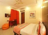 Oyo Rooms South City 1