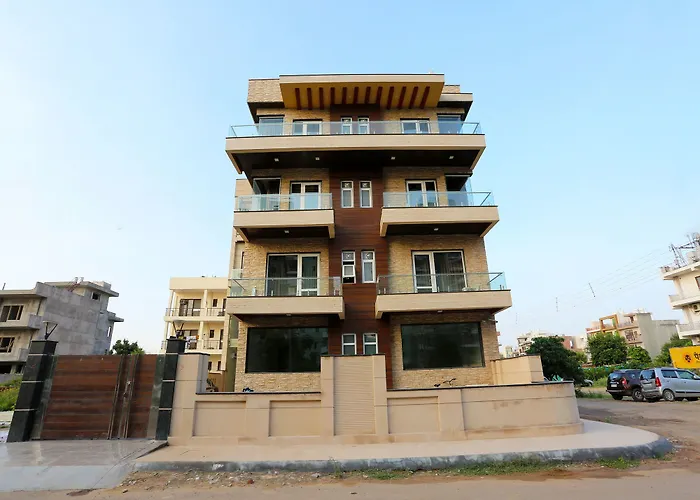 Oyo 14330 Wow Homes
