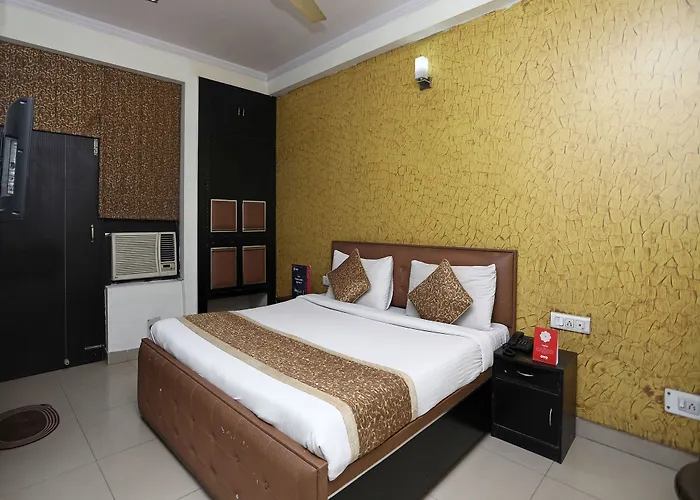 Oyo 14875 The Imperial Residency
