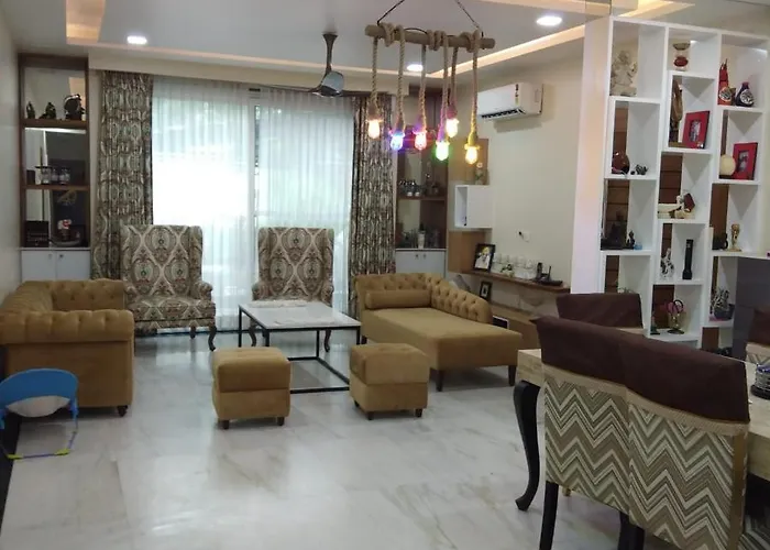 Nirvana Country - Peaceful Room In A Villa For Female Travellers
