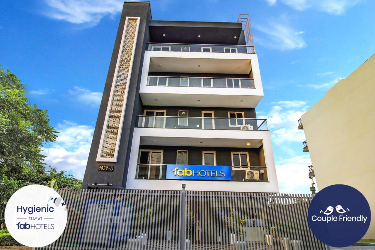 Hotel Fabhotel Kiara-400 Meters From Medanta Hospital Gurgaon