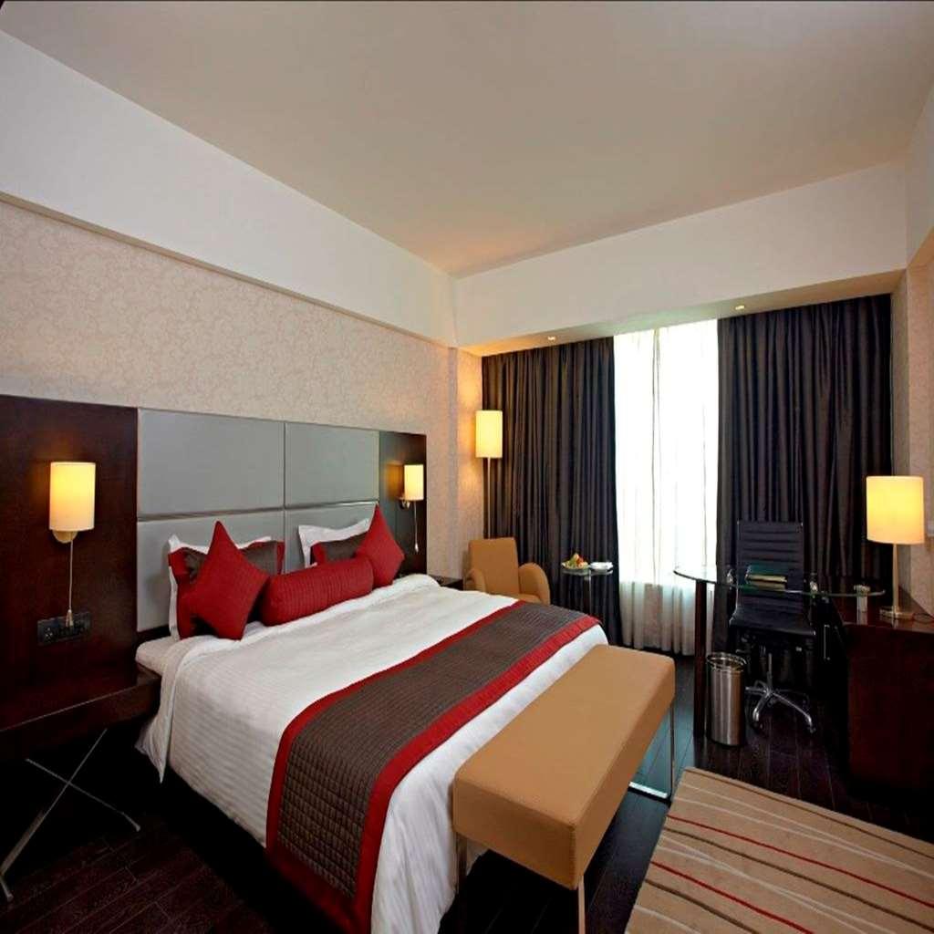 Radisson Sector 29 Gurugram 5*