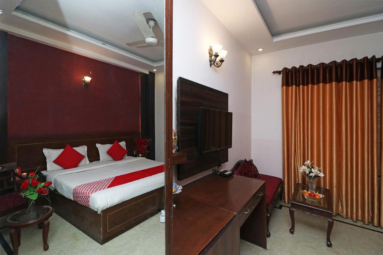 Oyo 566 Soni Gurgaon