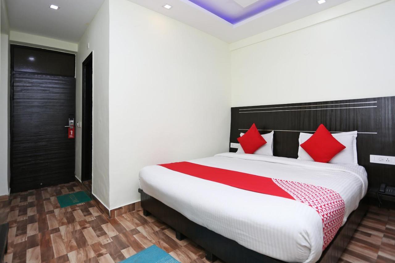 Oyo 16688 3* Gurgaon