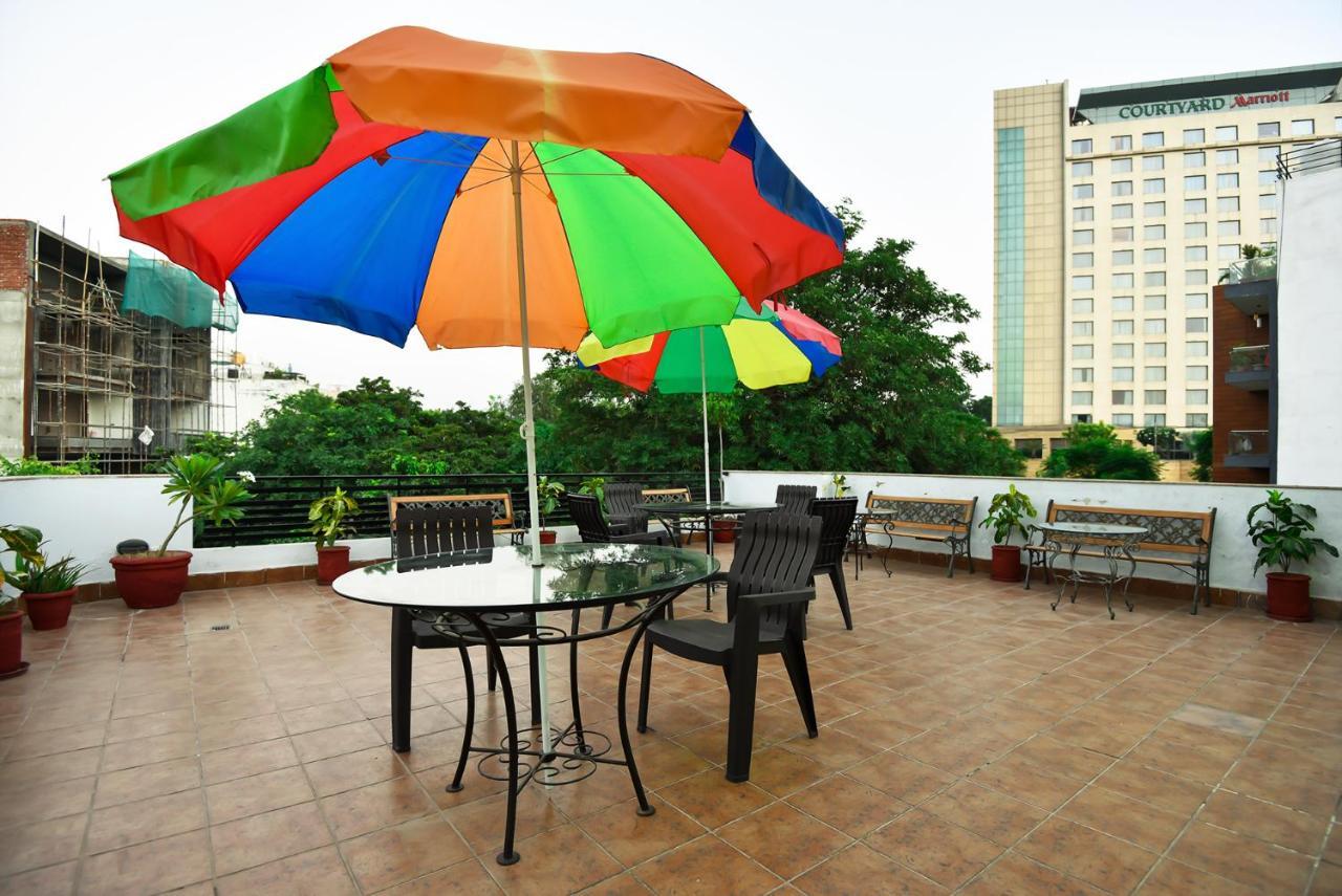 Serviced Near Fortis Hospital 3* Gurgaon