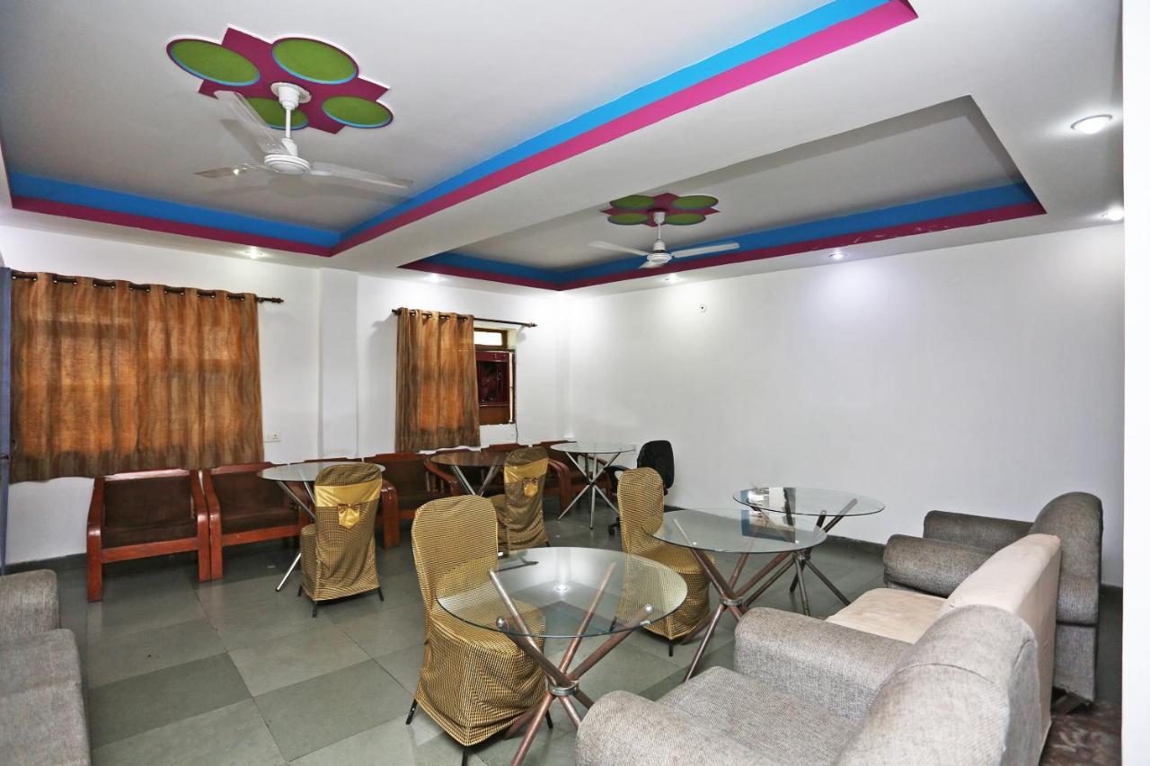 Oyo 16688 Gurgaon