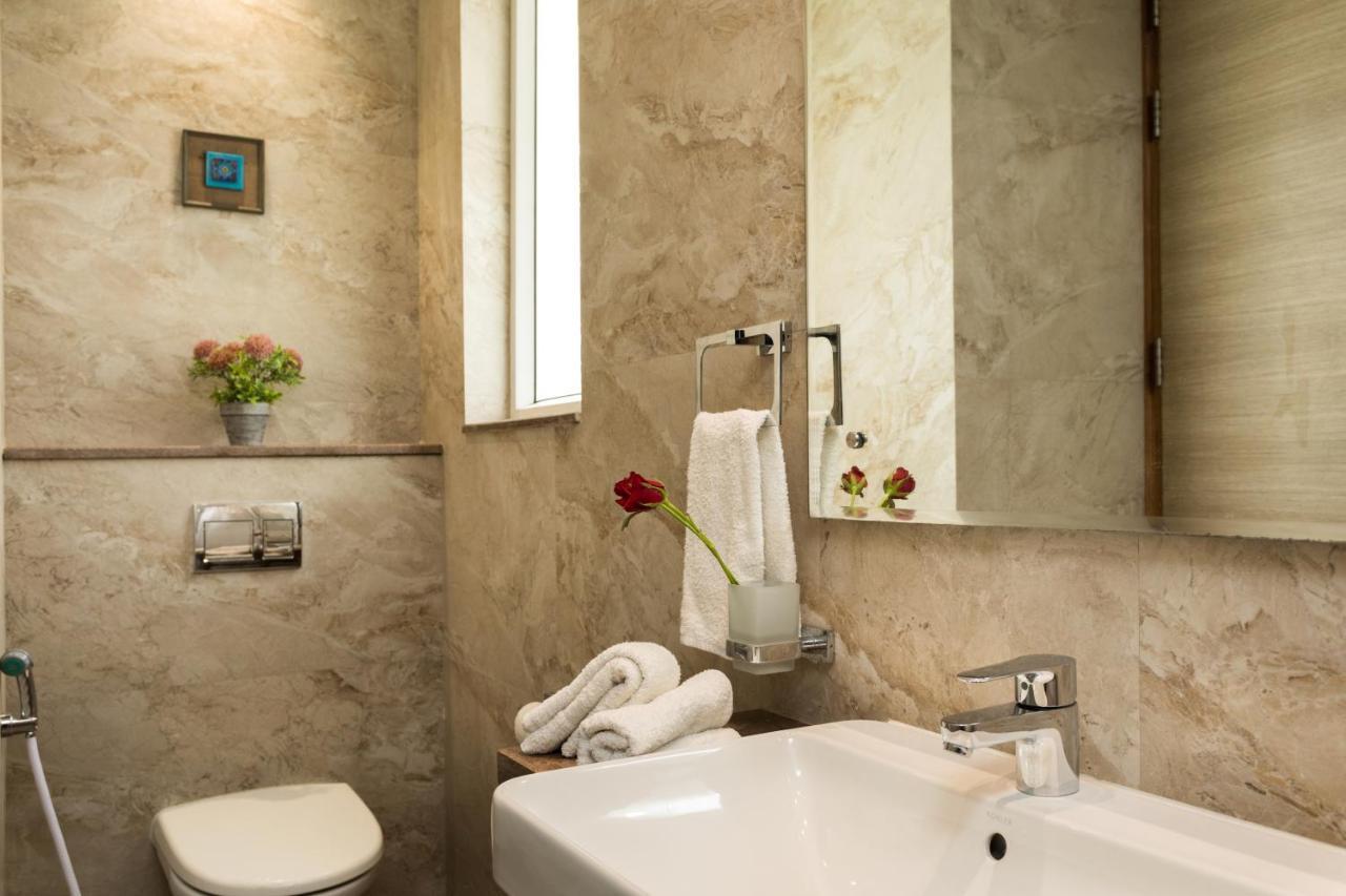 Silver Oak Near Medanta Medicity Hotel 3*