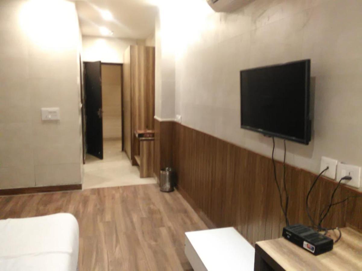 Guest house Aval International Gurgaon