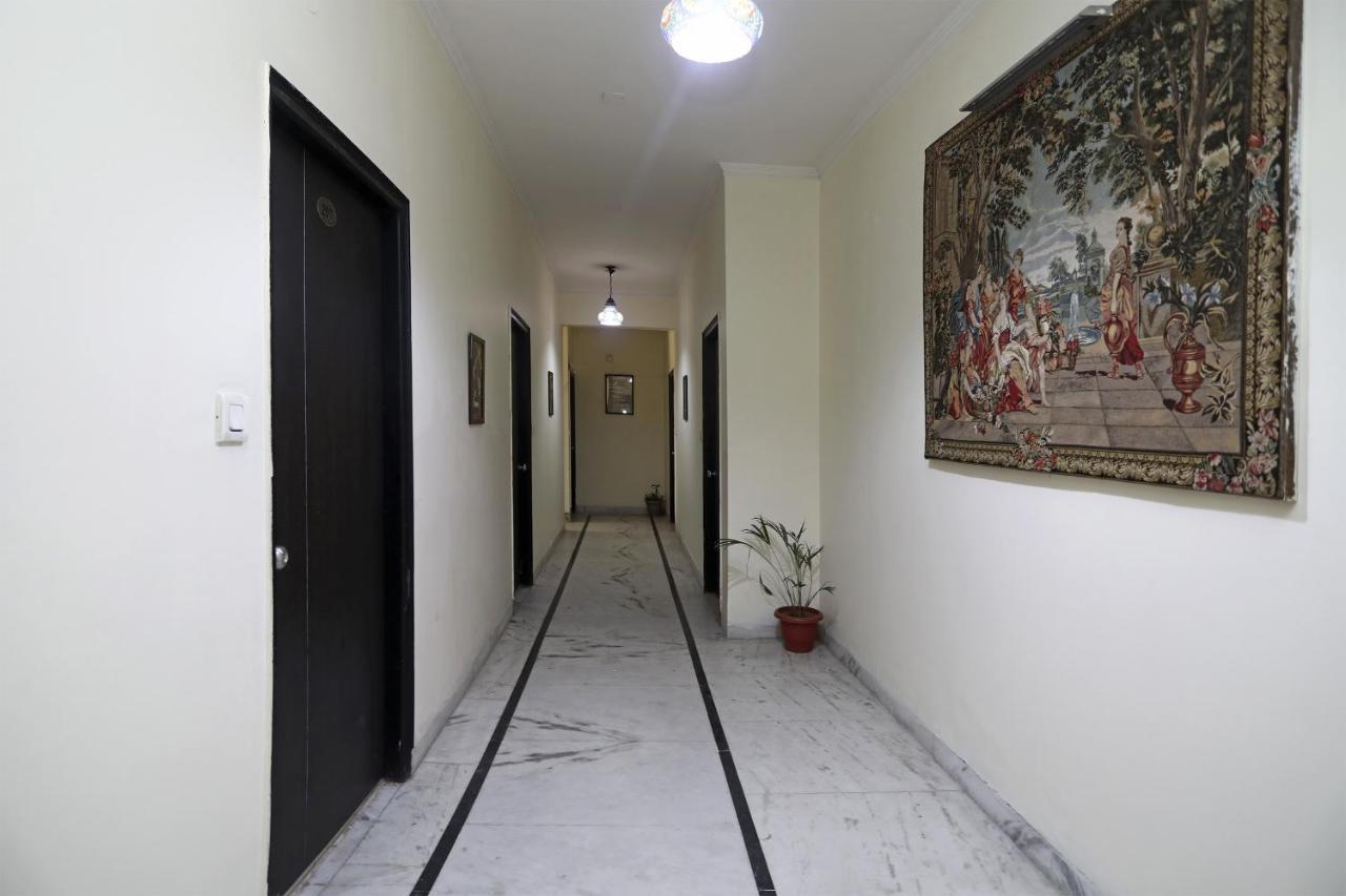 Oyo 14875 The Imperial Residency Hotel
