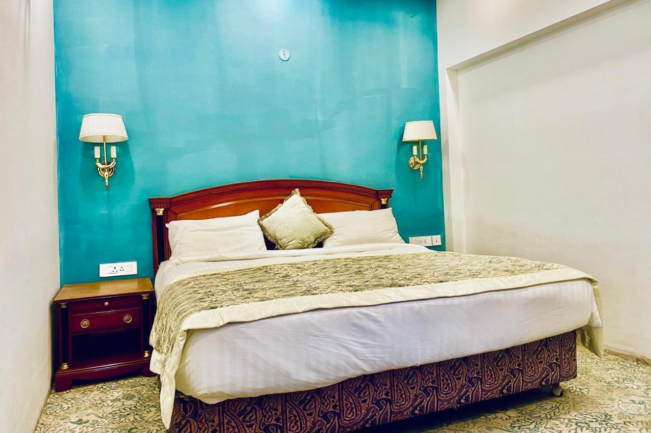 Apple Adventure Hotel Gurgaon