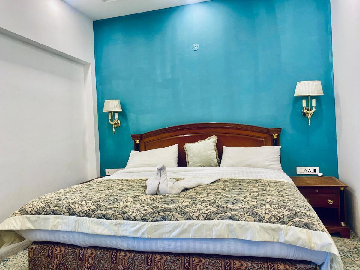 Apple Adventure Hotel Gurgaon