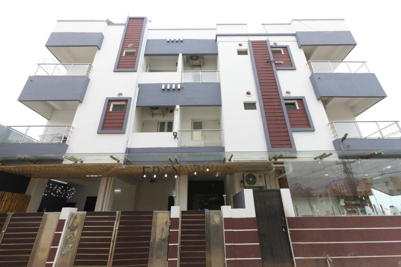 Oyo 566 Soni Gurgaon