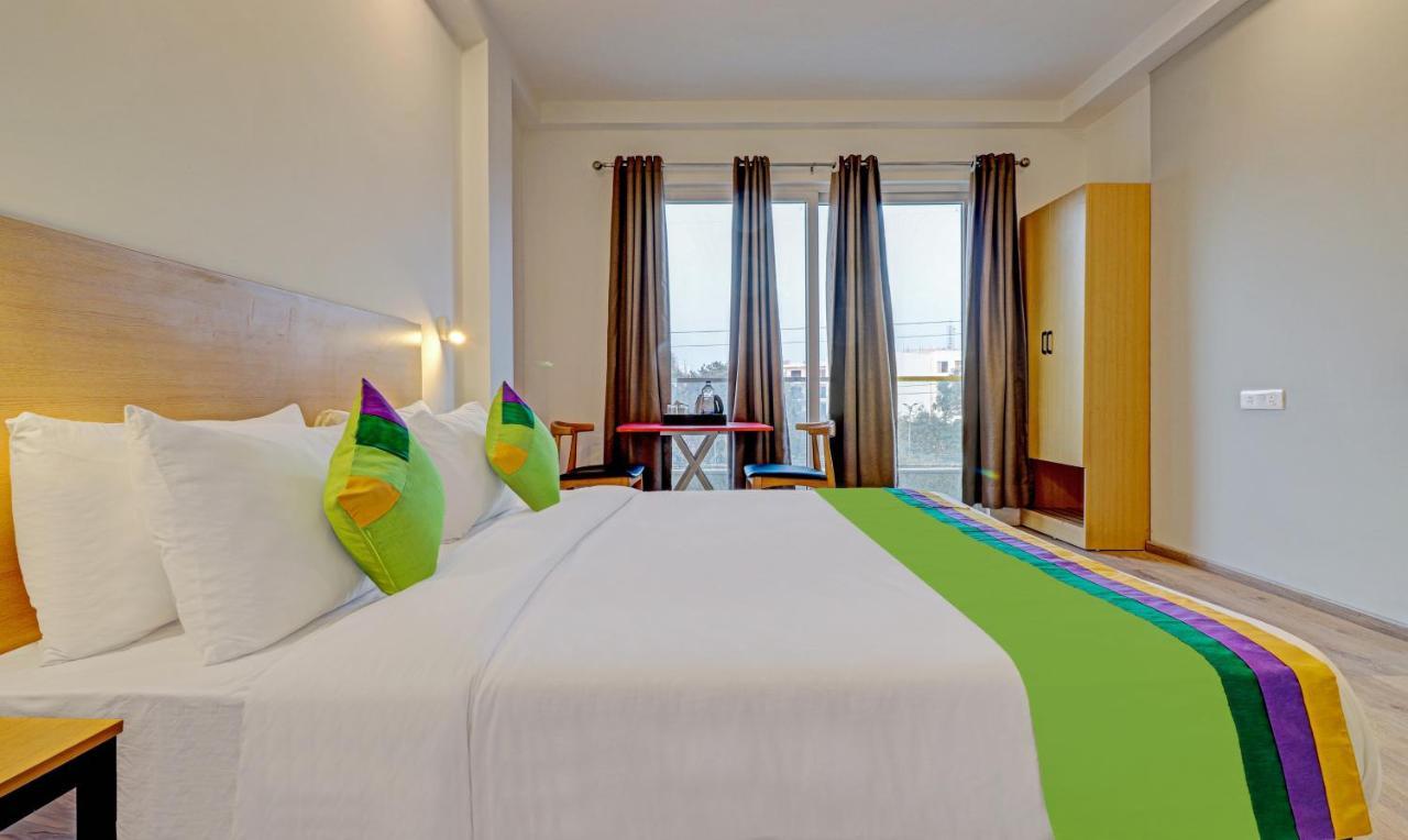 Hotel Treebo Trend Chs Medanta 3*