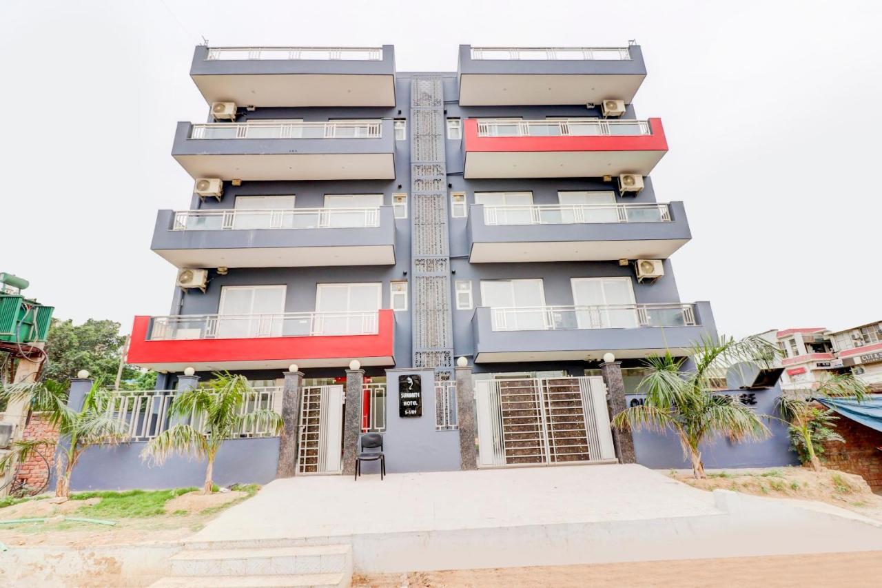Oyo 79667 Townhouse Sunbrite Hotel 4*
