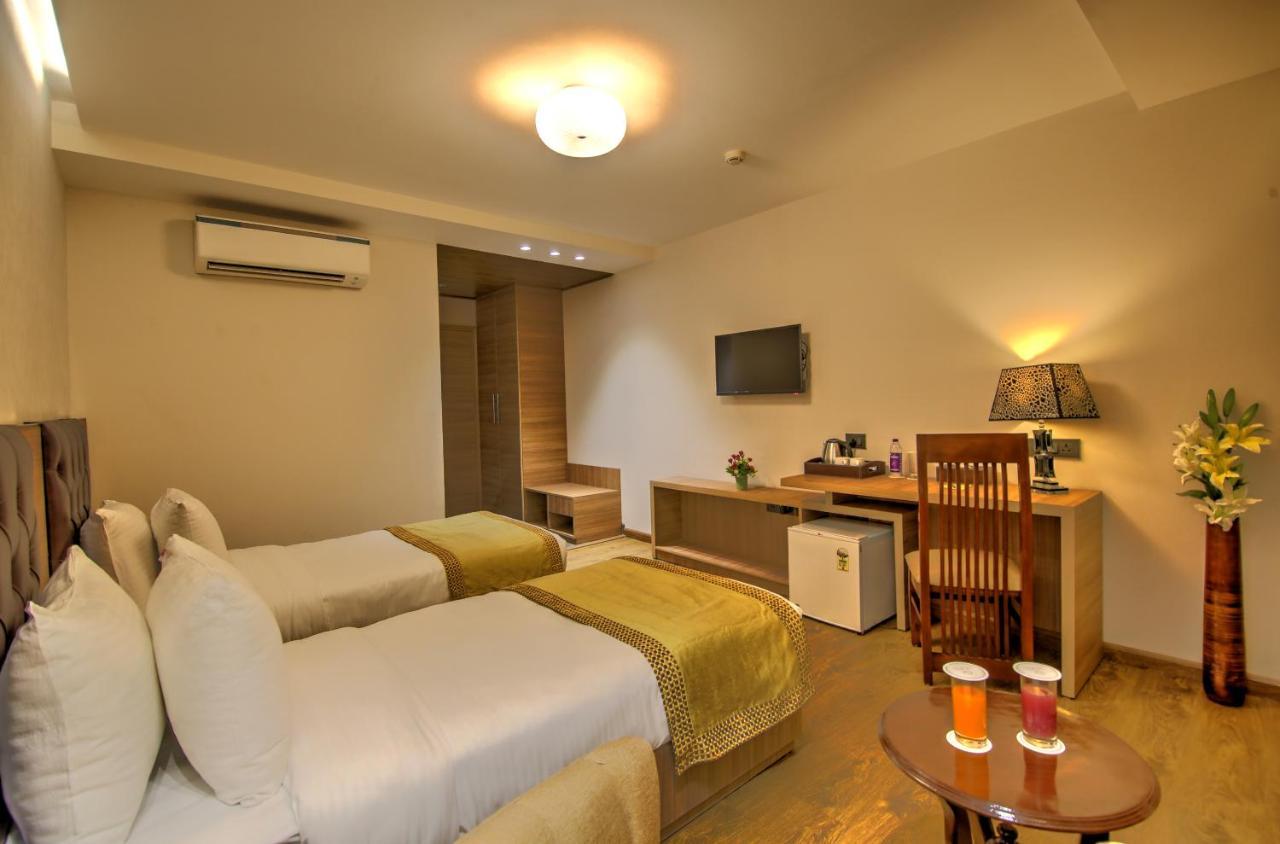 91 Huda Centre Gurgaon