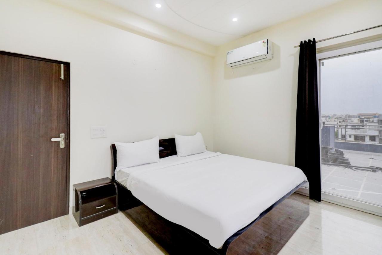 Oyo 79667 Townhouse Sunbrite Gurgaon