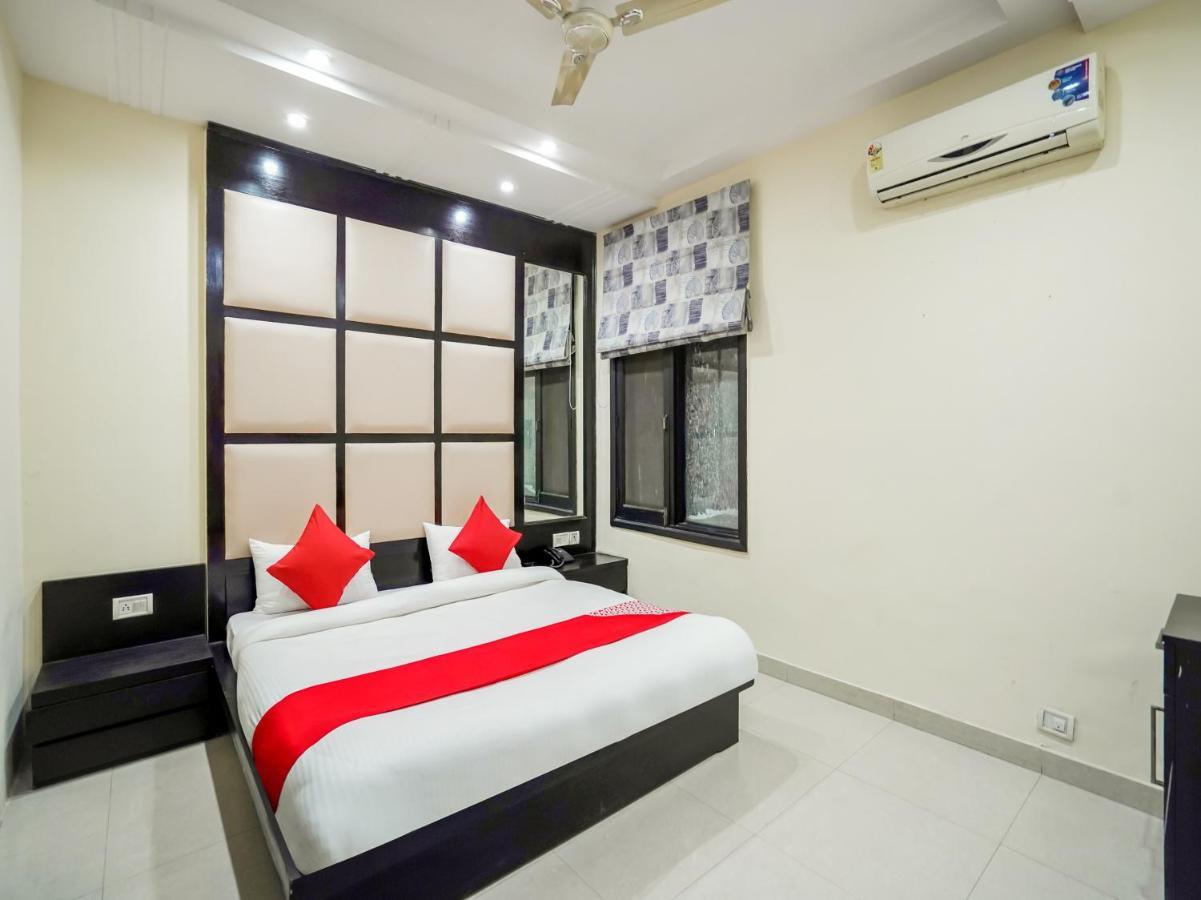 Oyo 309 The Royal Residency Gurgaon