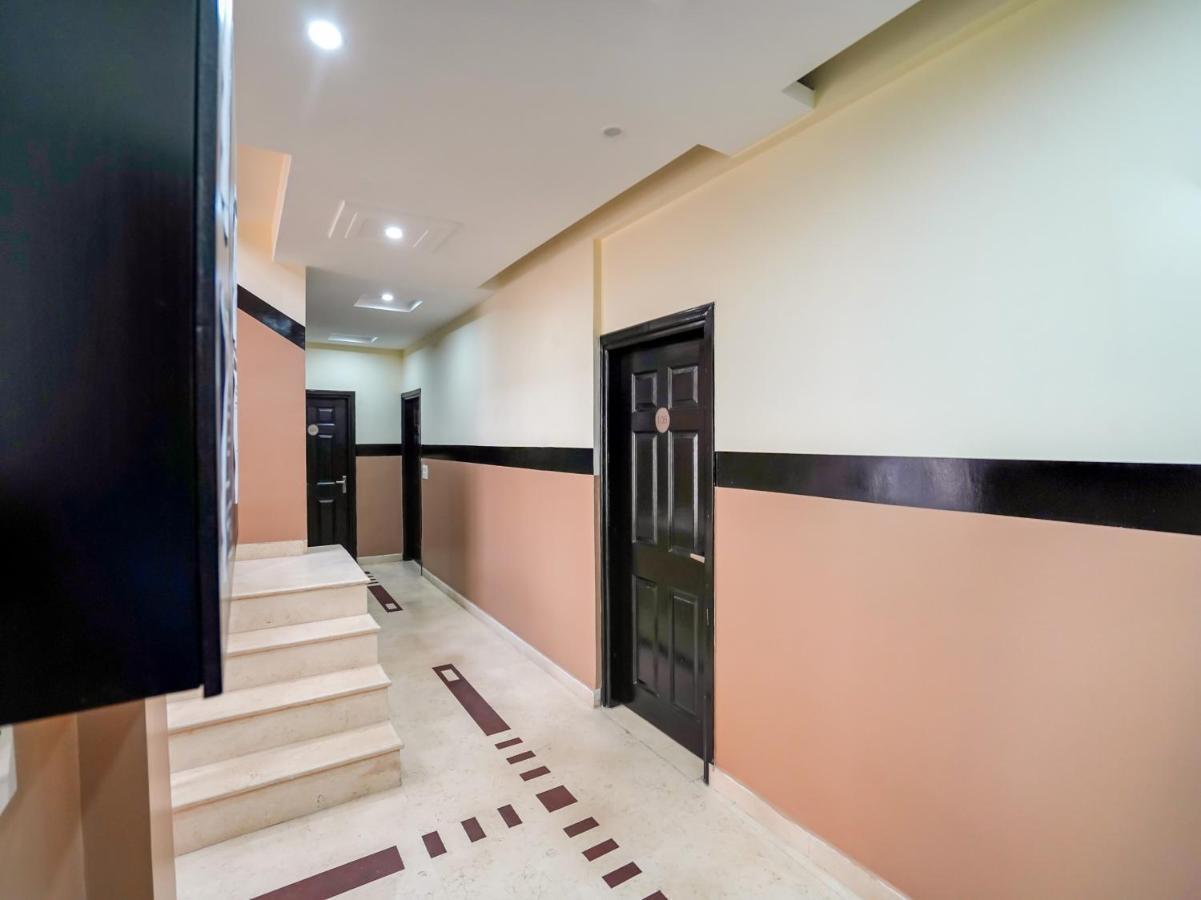 Oyo 309 The Royal Residency