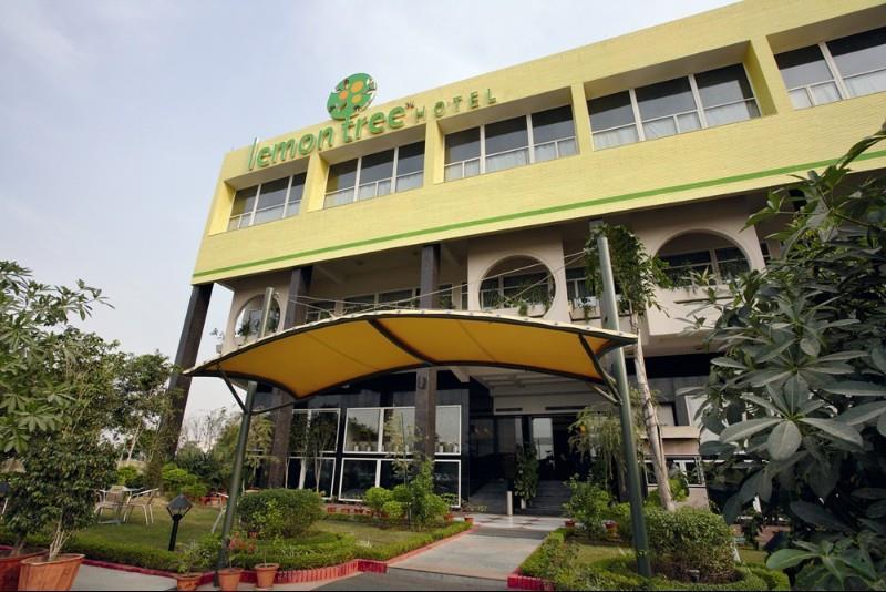 Lemon Tree Premier Center Hotel