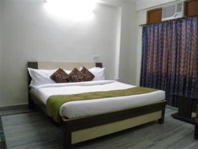 Mint Cyber Hotel 3*