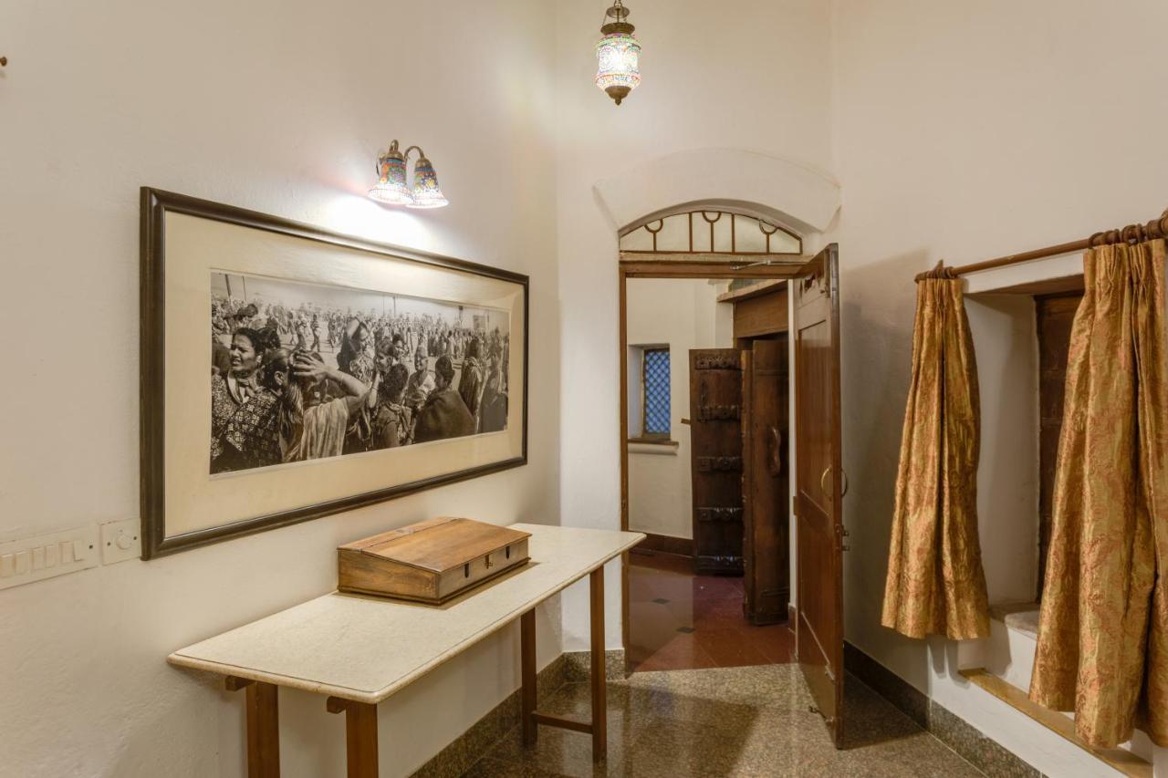 Hostie Chinar Haveli - Heritage With Pool, Villa *