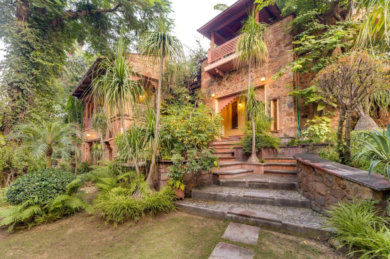 Hostie Chinar Haveli - Heritage With Pool, Villa Gurgaon