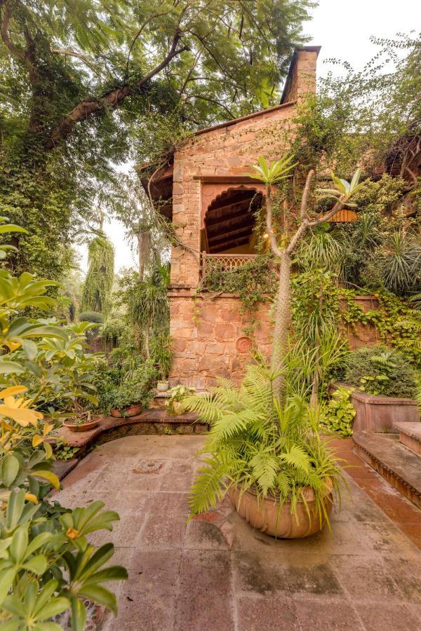Hostie Chinar Haveli - Heritage With Pool, Villa Gurgaon